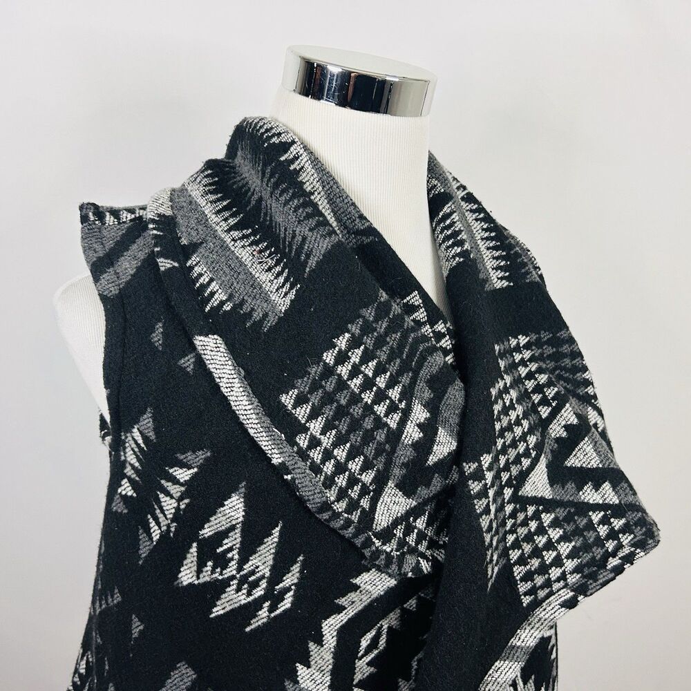 NWT Me Jane Small Wool Blend Wrap Coat Native Southwest Knit Black Gray